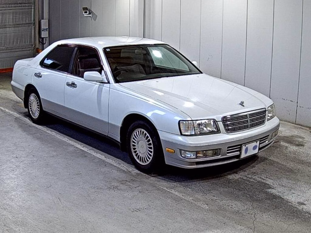 Nissan Gloria, Y33, PY33E, UY33, PY33, HY33, HBY33