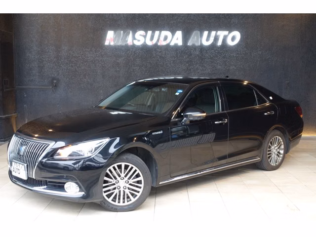 Toyota Crown Majesta, AWS215, GWS214