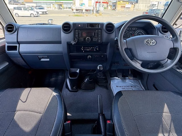 Toyota Land Cruiser, GRJ76K