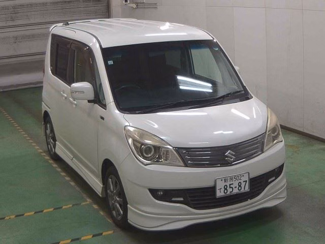 Suzuki Solio, MA15S