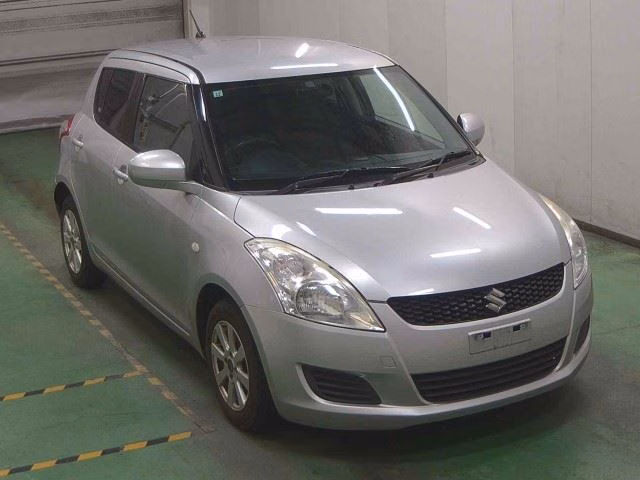 Suzuki Swift, ZC72S
