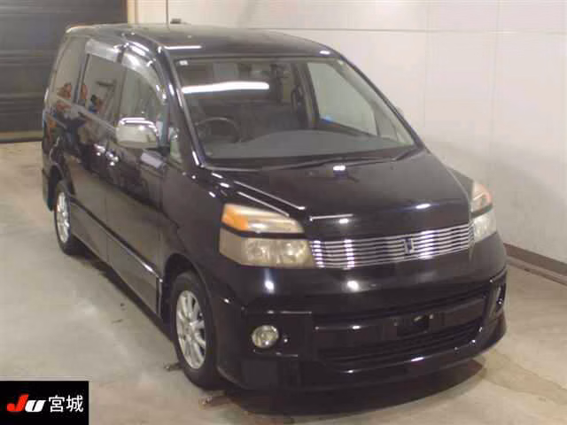 Toyota Voxy, AZR65G, AZR60G