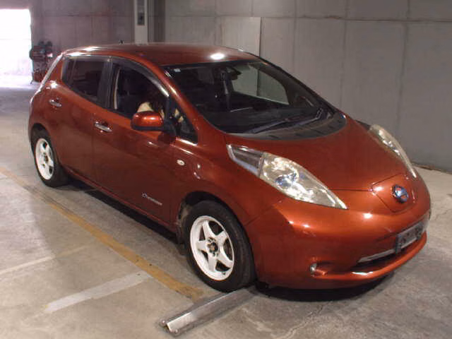 Nissan Leaf, AZE0, ZE0