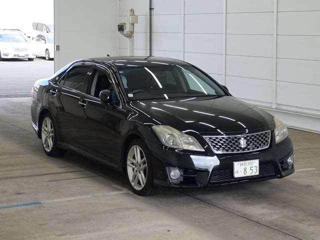 Toyota Crown, GRS200, GRS201, GRS202, GRS203, GRS204, GWS204