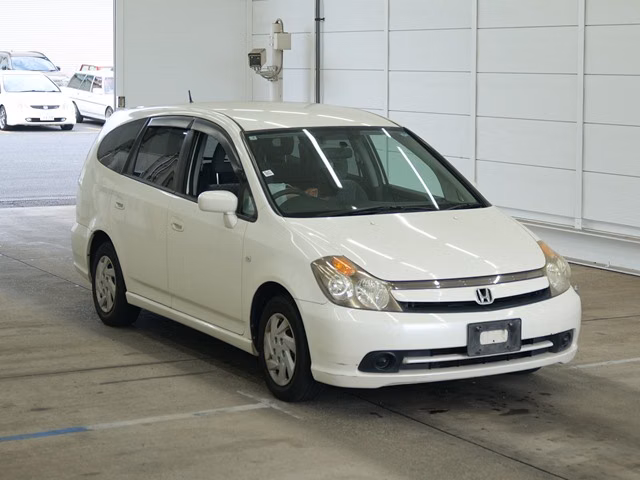 Honda Stream, RN1, RN3