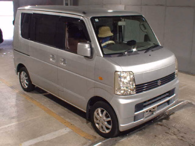 Suzuki Every, DA64W