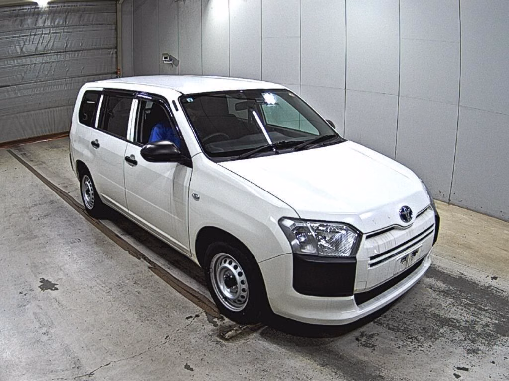 Toyota Succeed, NHP160V, NCP160V, NCP165V