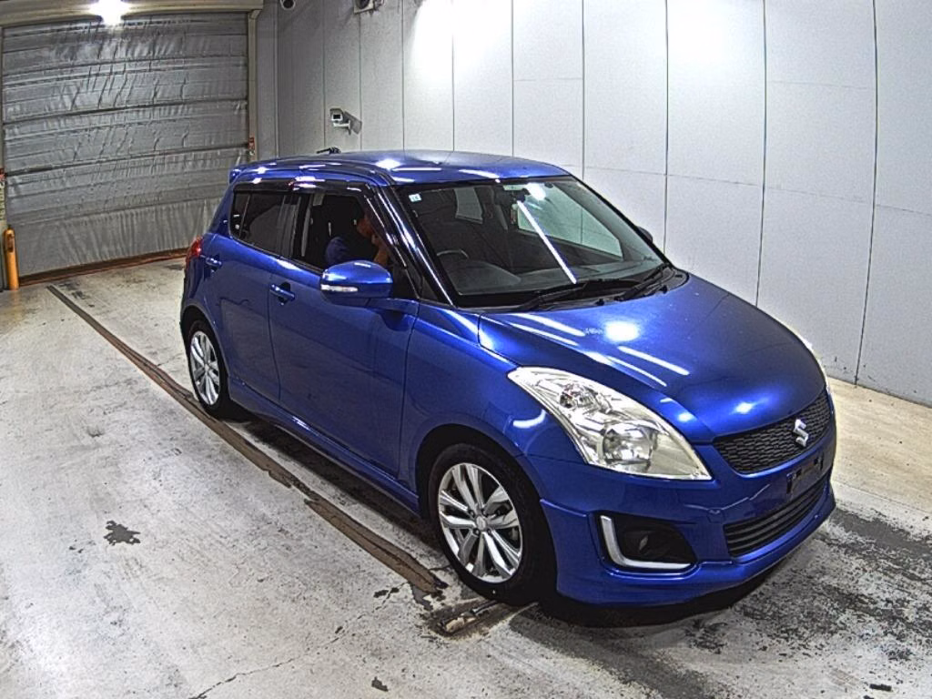 Suzuki Swift, ZC72S
