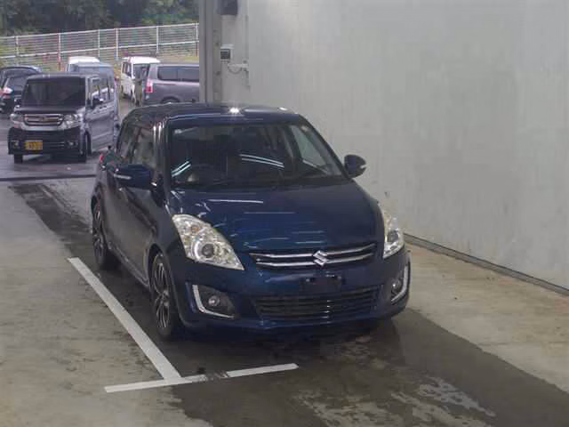 Suzuki Swift, ZC72S