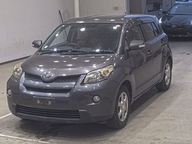 Toyota ist, NCP110, NCP115, ZSP110